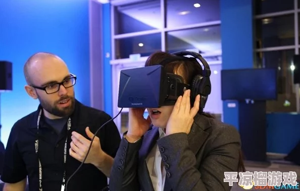 黄色录像三级欧美2025全新VR体验虚拟互动感官盛宴